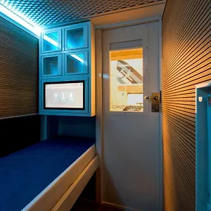 Hotel Cápsula Resting Pods - Zzzleepandgo Wien Airport, Schwechat