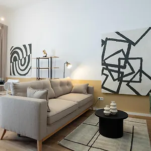 46 M2 Bright With A Balcony Wien