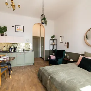 Nowy Swiat 28 , Warszawa Polska