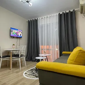 apt-comfort-city-center.hotels-in-tirana.com/
